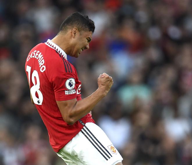 包含皇马客场逆转，卡塞米罗助攻梅开二度的词条