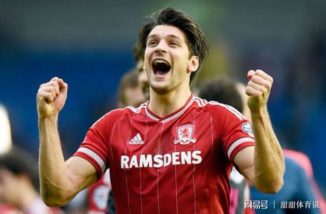 爱游戏入口-查尔顿大败对手，场面一边倒的简单介绍